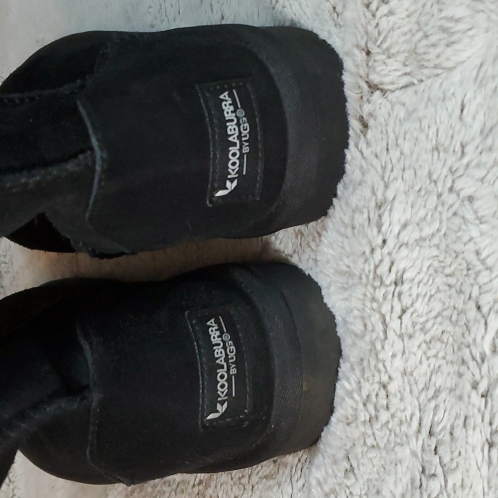 KOOLABURRA by UGG Black Faux Suede and Fur Lined Flat Heel Boots-NWOT-US… - Picture 4 of 13